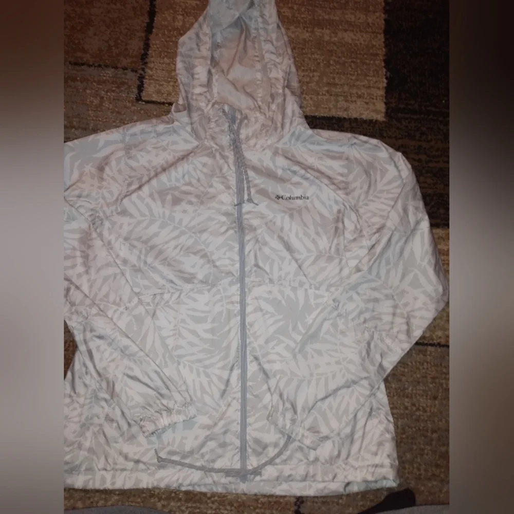 Columbia Jacket - Picture 5 of 12